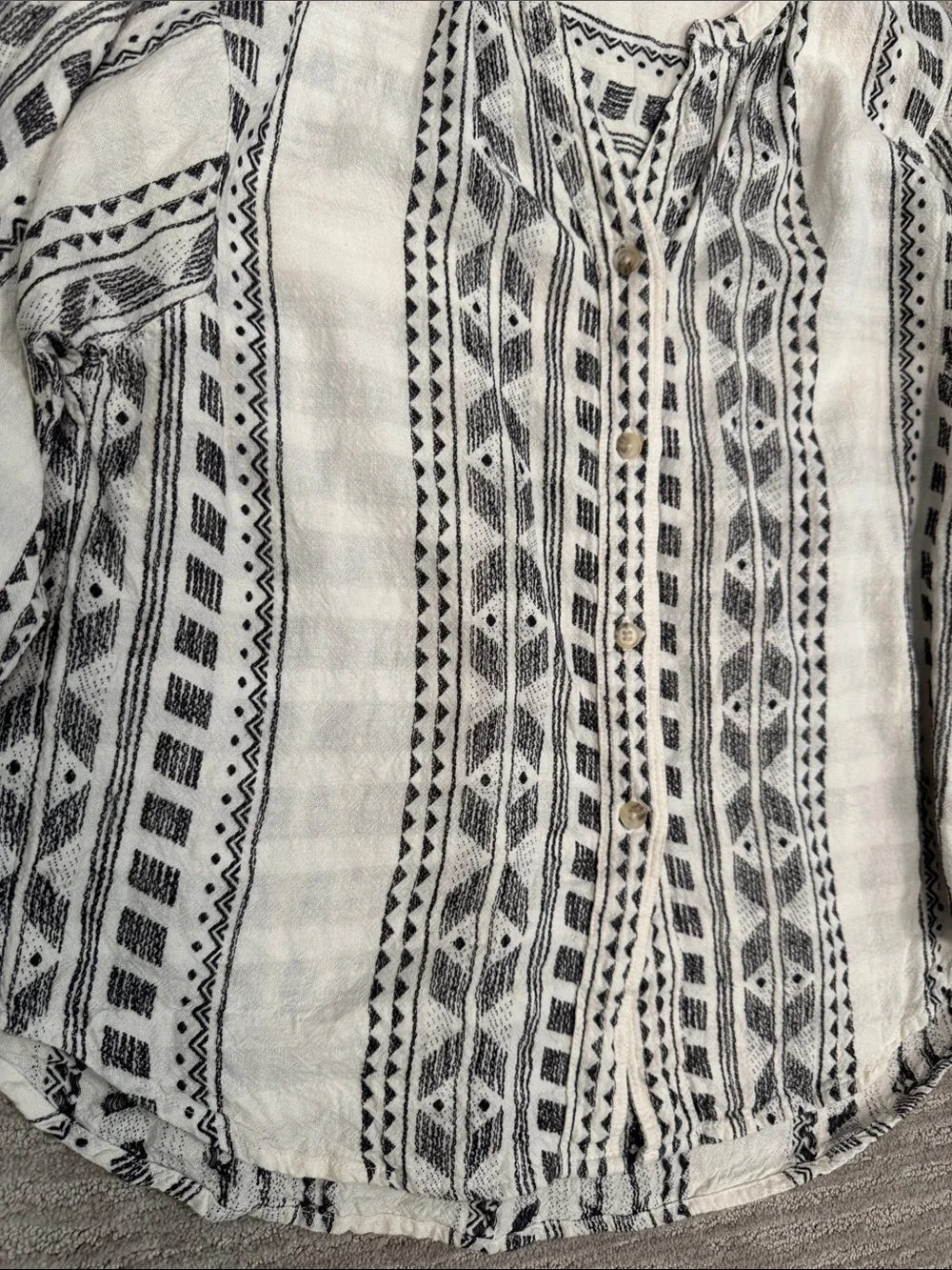 Splendid Freesia Embroidered Long Sleeve Linen Top Size Small